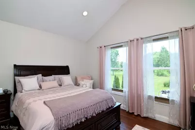 17615 Indian Hills Drive, Chagrin Falls, OH 44023 - Photo 16