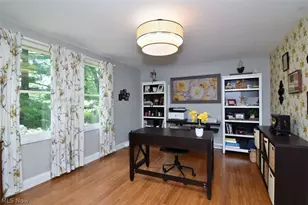 17615 Indian Hills Dr, Chagrin Falls, OH 44023 - Photo 4