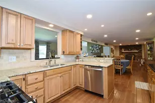 17615 Indian Hills Dr, Chagrin Falls, OH 44023 - Photo 8