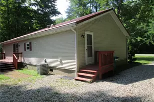 888 Long Shadow Ln, Roaming Shores, OH 44085 - Photo 34