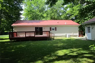888 Long Shadow Ln, Roaming Shores, OH 44085 - Photo 32