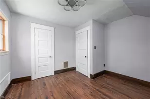 672 Jackson St, Amherst, OH 44001 - Photo 24