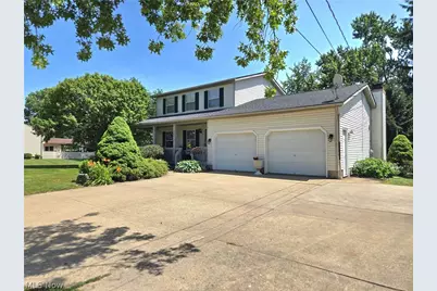 1742 Steese Road, Green, OH 44685 - Photo 2