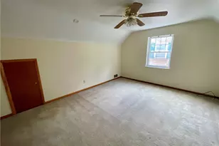 145 Circle Dr, Weirton, WV 26062 - Photo 20