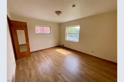 145 Circle Drive, Weirton, WV 26062 - Photo 12