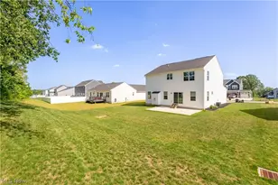 2293 Monaco St NW, Uniontown, OH 44685 - Photo 38
