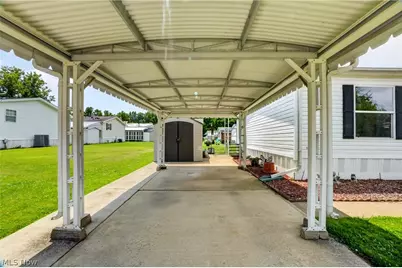 325 Britton Drive, Geneva, OH 44041 - Photo 4