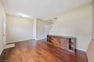 5484 Diamond Creek Dr, Medina, OH 44256 - Photo 4
