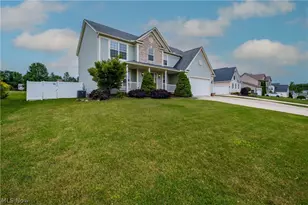 2392 Bowers St NW, Uniontown, OH 44685 - Photo 38