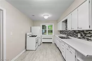 1720 Lincoln Way E, Massillon, OH 44646 - Photo 8