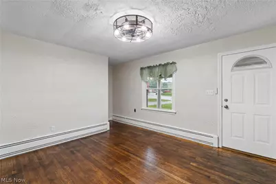 1720 Lincoln Way E, Massillon, OH 44646 - Photo 10
