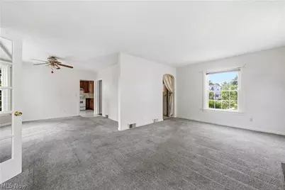 28707 Gilchrist Drive, Willowick, OH 44095 - Photo 4