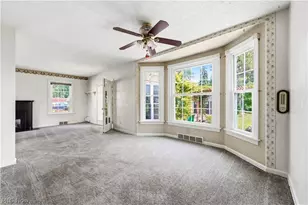 28707 Gilchrist Dr, Willowick, OH 44095 - Photo 12