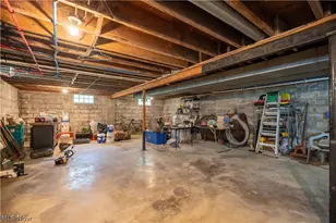 8753 S Duck Creek Rd, Berlin Center, OH 44401 - Photo 26
