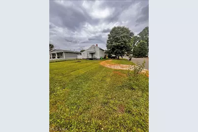 1100 Oak Street, Dover, OH 44622 - Photo 2