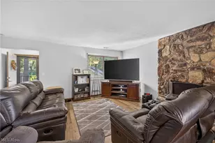 7060 Bristlewood Dr, Concord Twp, OH 44077 - Photo 2