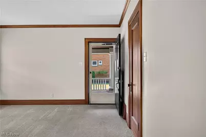 862 Lakeview Drive, Lorain, OH 44052 - Photo 12