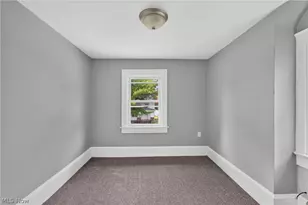 471 Beechwood Dr, Akron, OH 44320 - Photo 16