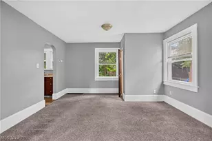 471 Beechwood Dr, Akron, OH 44320 - Photo 8