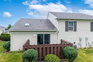 650 Sturbridge Dr, Medina, OH 44256 - Photo 4