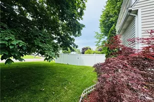 2819 Lynn Dr, Sandusky, OH 44870 - Photo 4