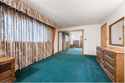 806 E Warner Road, Akron, OH 44319 - Photo 24