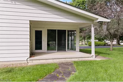 806 E Warner Road, Akron, OH 44319 - Photo 34