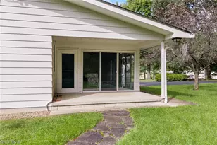 806 East Warner Road, Akron, OH 44319 - Photo 34