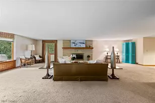 806 East Warner Road, Akron, OH 44319 - Photo 10