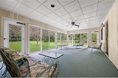 806 E Warner Road, Akron, OH 44319 - Photo 22