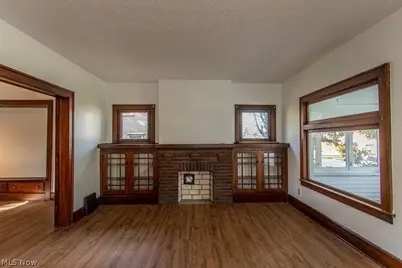 154 S Schenley Avenue, Youngstown, OH 44509 - Photo 8