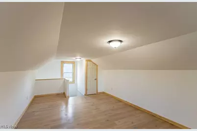 154 S Schenley Avenue, Youngstown, OH 44509 - Photo 20