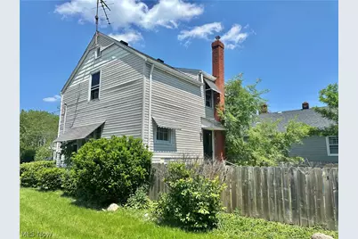 943 W 29th Street, Lorain, OH 44052 - Photo 2