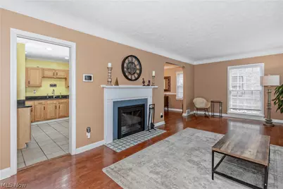 3718 Latimore Road, Huber Heights, OH 44122 - Photo 4