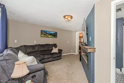 3718 Latimore Road, Huber Heights, OH 44122 - Photo 18