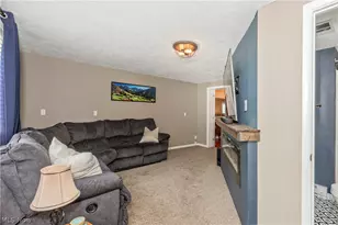 3718 Latimore Rd, Huber Heights, OH 44122 - Photo 18