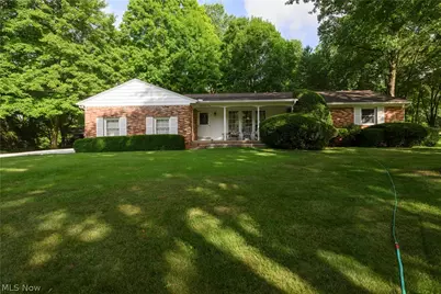 3820 Valley Drive, Norton, OH 44203 - Photo 2