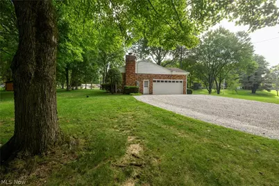 3820 Valley Drive, Norton, OH 44203 - Photo 30