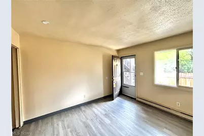519 Crosby Street #5, Akron, OH 44302 - Photo 4