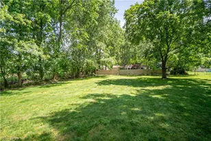 1108 Maple St, Tallmadge, OH 44278 - Photo 44