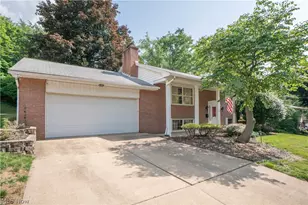 511 Bachtel St SE, North Canton, OH 44720 - Photo 2