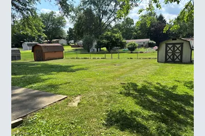 8597 Elmfield Street NW, Canal Fulton, OH 44614 - Photo 2