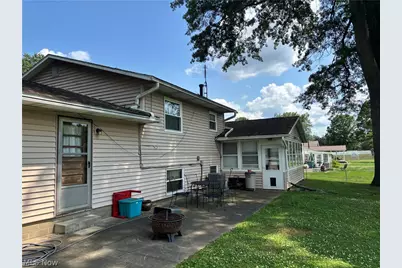 8597 Elmfield Street NW, Canal Fulton, OH 44614 - Photo 4