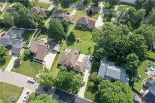 5036 Parkhaven Ave NE, Canton, OH 44705 - Photo 2