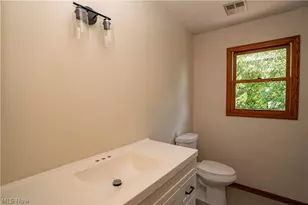 6104 Shipslanding Ave NW, Canton, OH 44718 - Photo 38