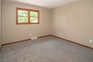 6104 Shipslanding Ave NW, Canton, OH 44718 - Photo 36