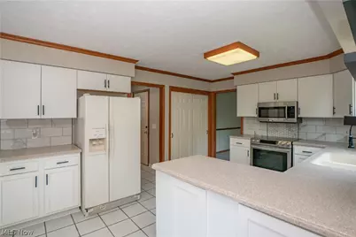 6104 Shipslanding Avenue NW, Canton, OH 44718 - Photo 14