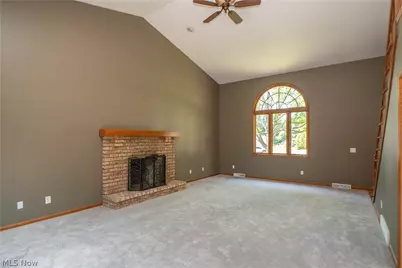 6104 Shipslanding Avenue NW, Canton, OH 44718 - Photo 8