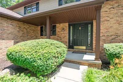 6104 Shipslanding Avenue NW, Canton, OH 44718 - Photo 4