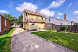 1407 Herberich Ave, Akron, OH 44301 - Photo 30